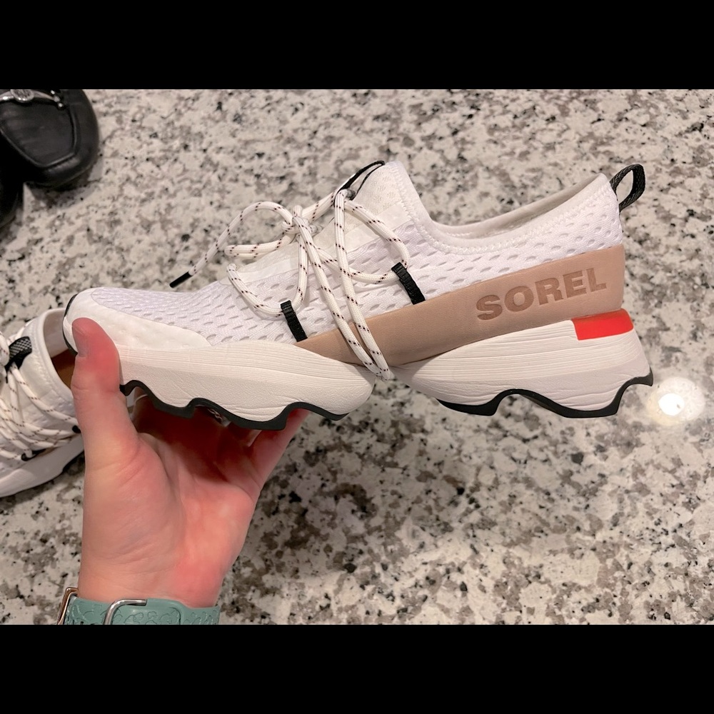 Sorel Kinetic Impact sneakers, white and orange, size 8